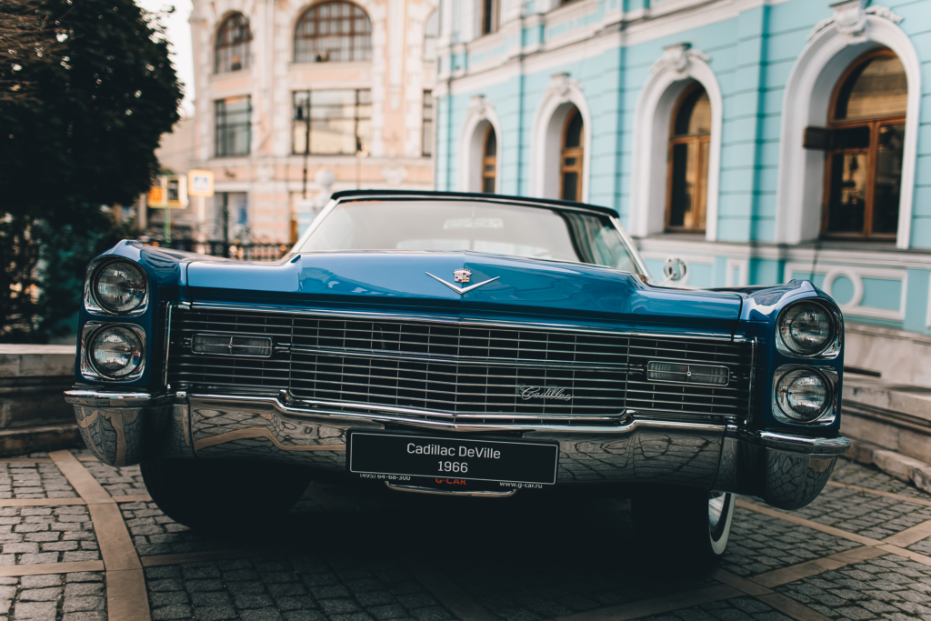 Cadillac DeVille 1966 (2)